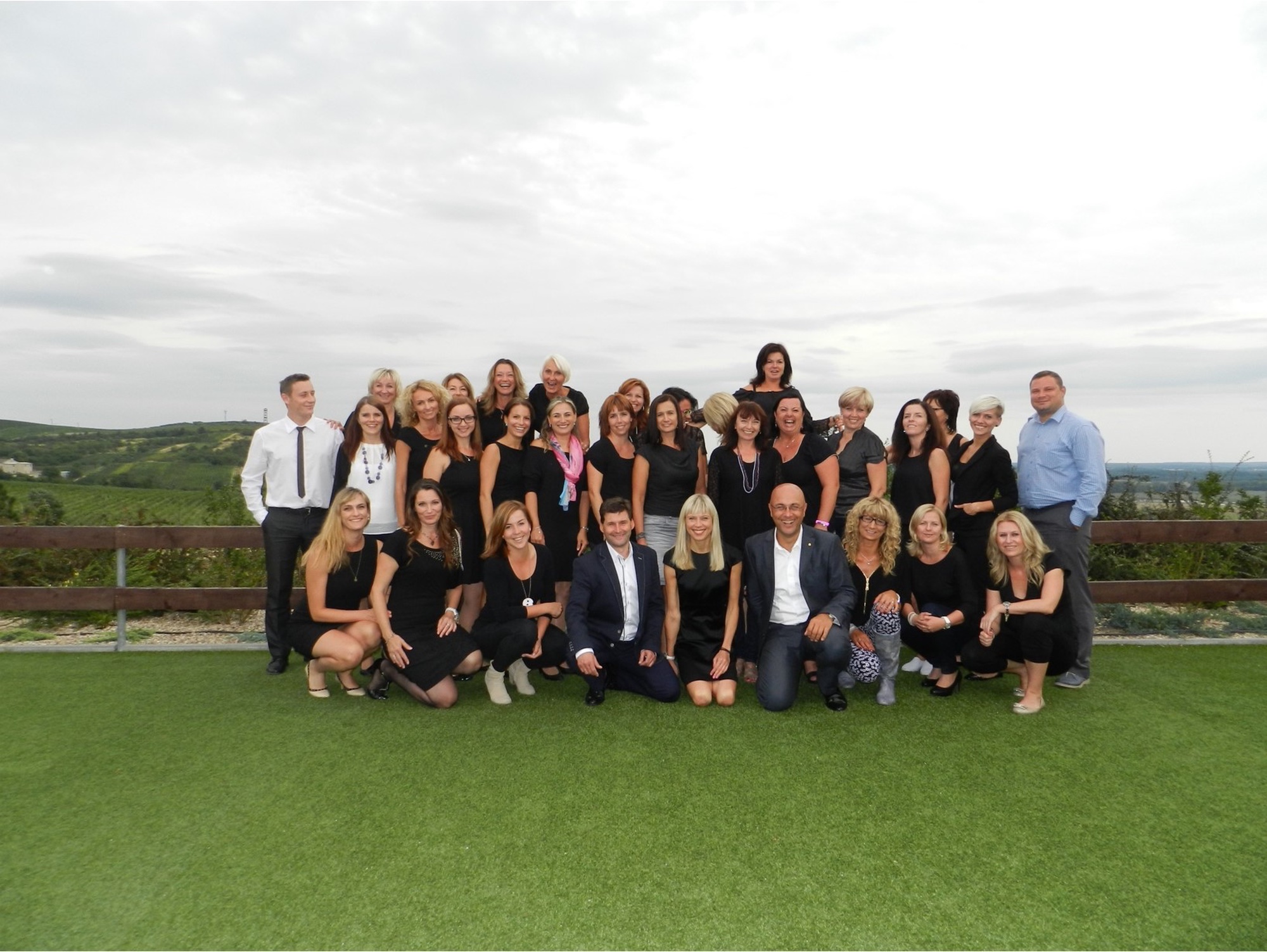4_sales-team-jpg The Sales Team of Italy Style Linea